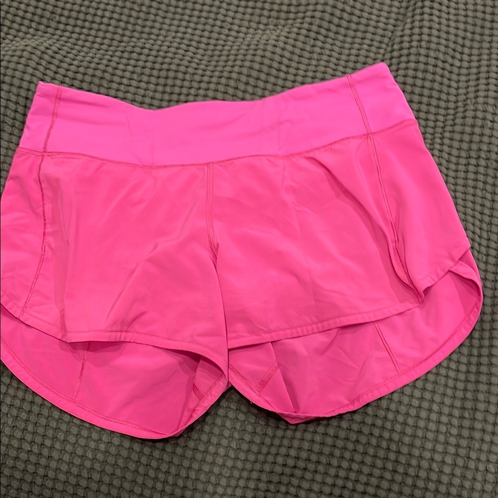 LULULEMON hotty hot shorts